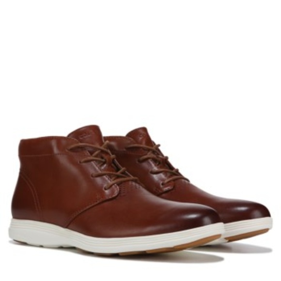 grand tour chukka cole haan